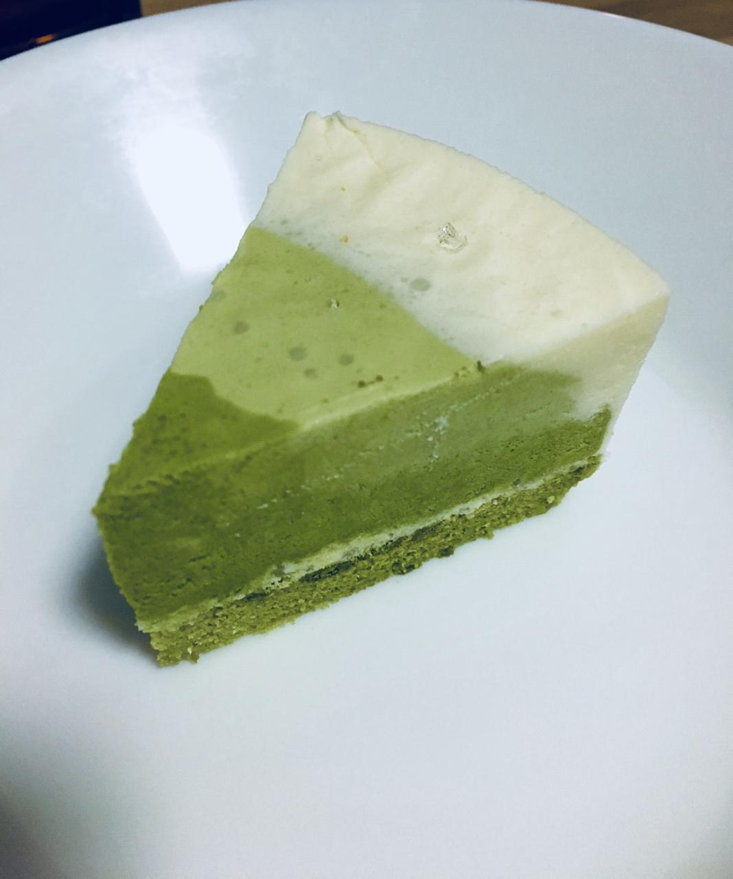 渐变抹茶慕斯蛋糕：我Amanda带着既美又作的抹茶甜点又来了！【曼食慢语】