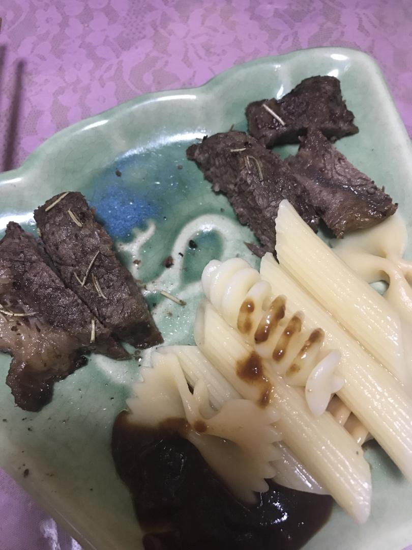 烤箱版厚切牛排（全熟）