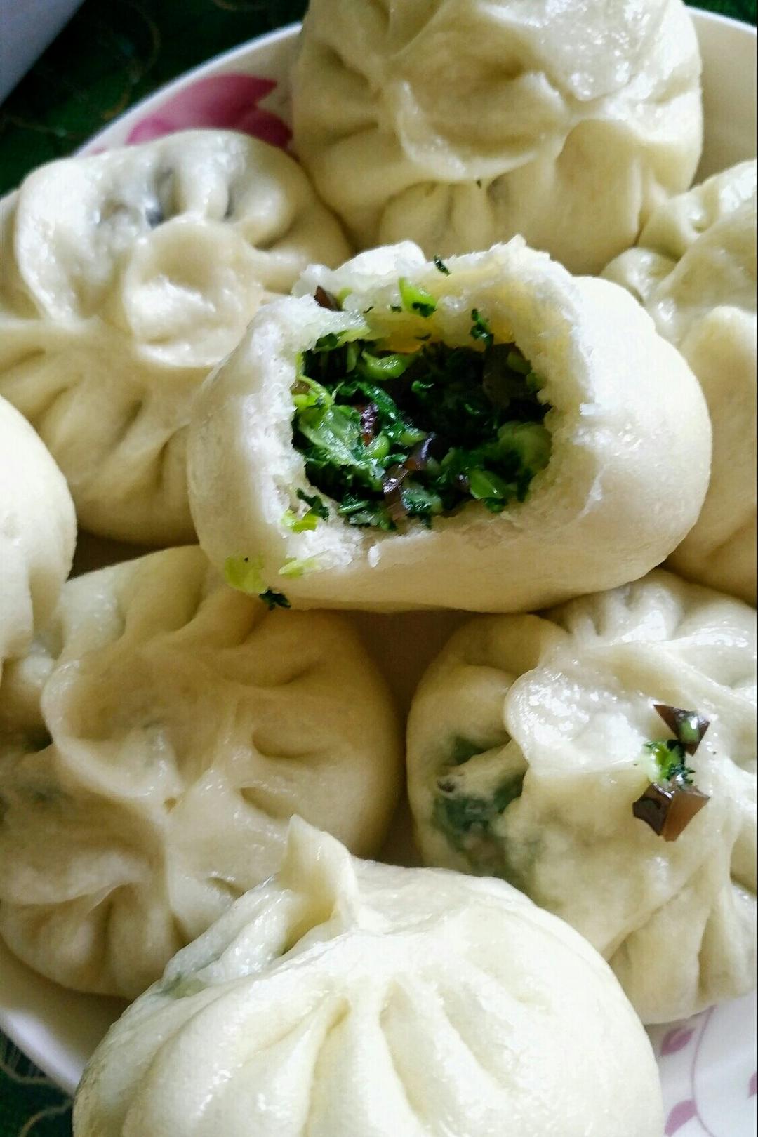 【冬笋香菇菜包图片】一曲悠然_下厨房