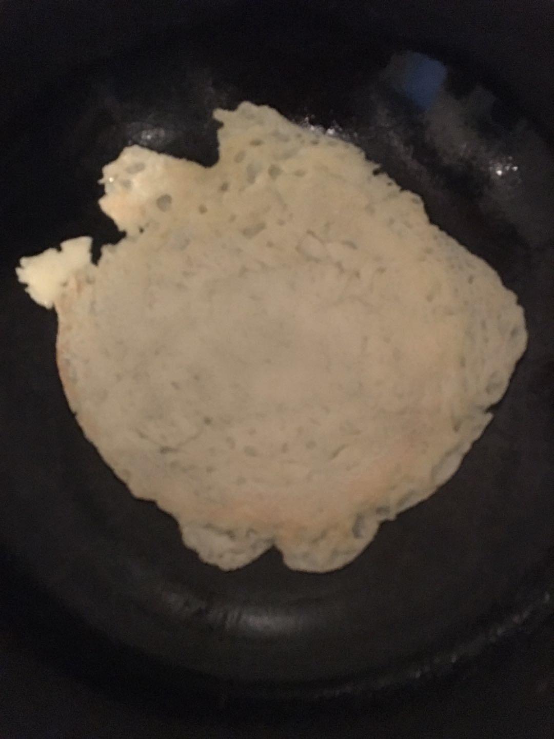 鸡蛋软饼（薄而不破和卖的味道一样细腻好吃！）