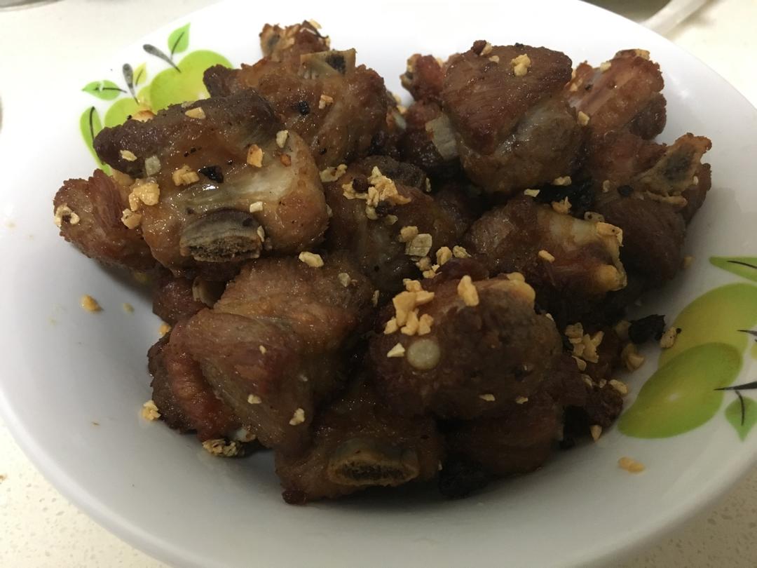 金牌蒜香排骨