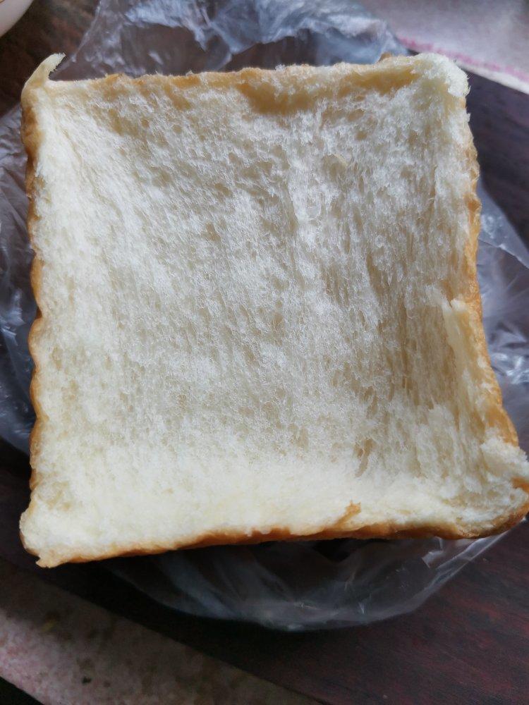 吴克己手撕炼乳吐司