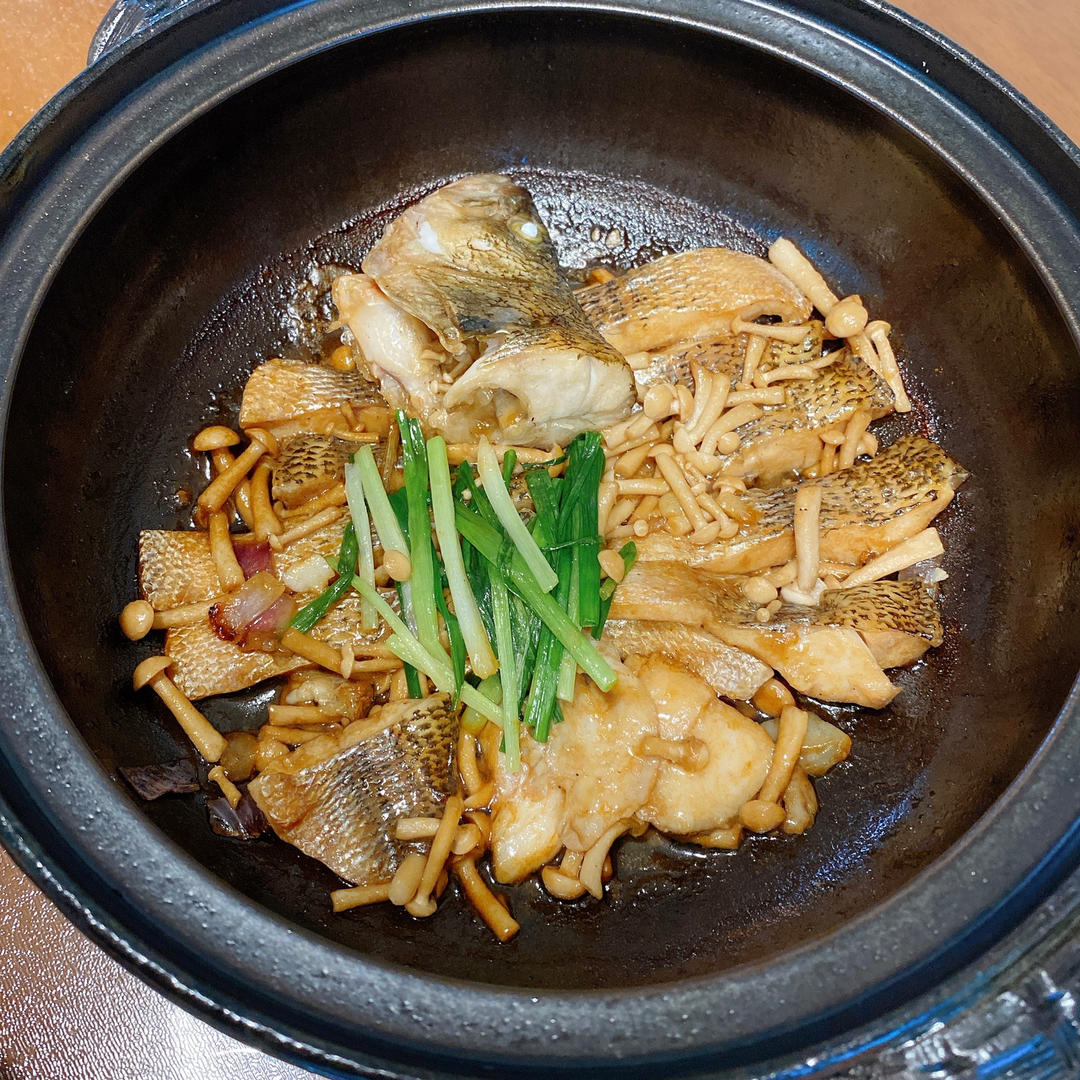 葱香焗鲈鱼