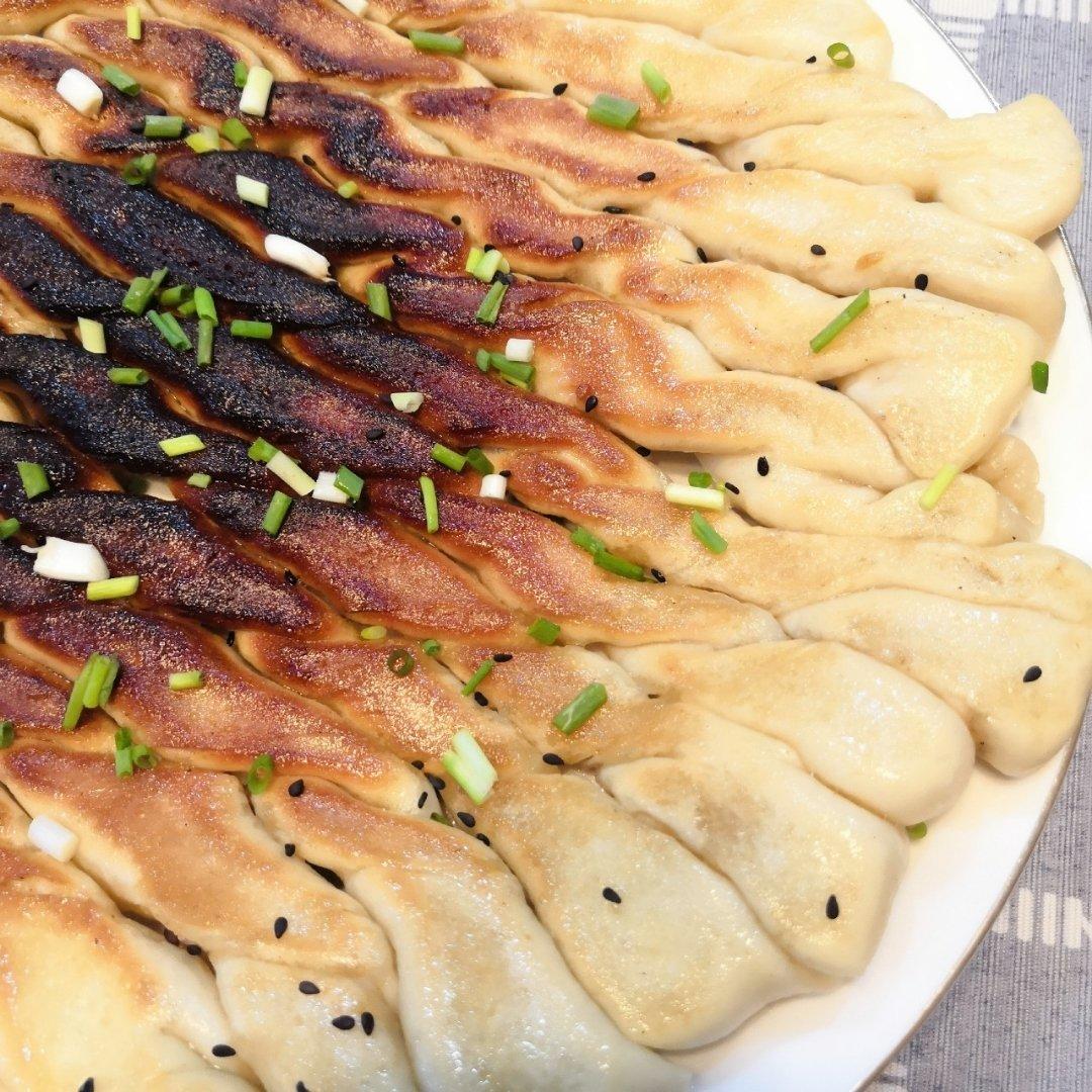 快手操作的包子