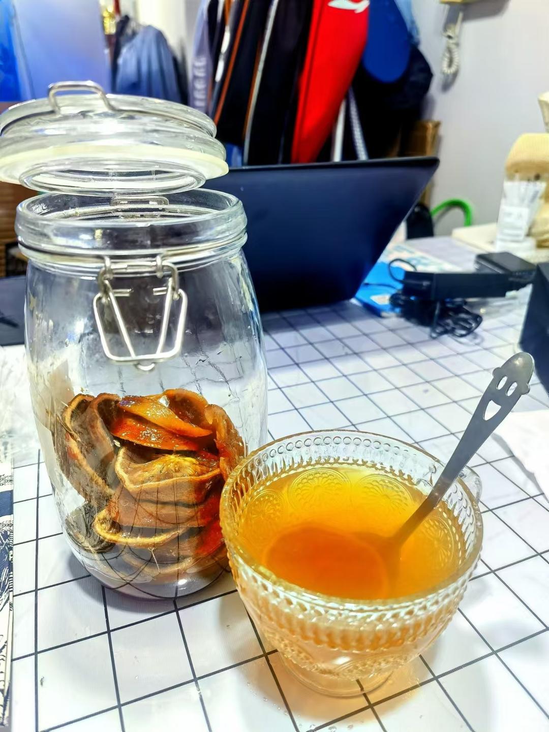 夏天一定要做一次柠檬蜜，超爽解暑，电饭煲超简单！