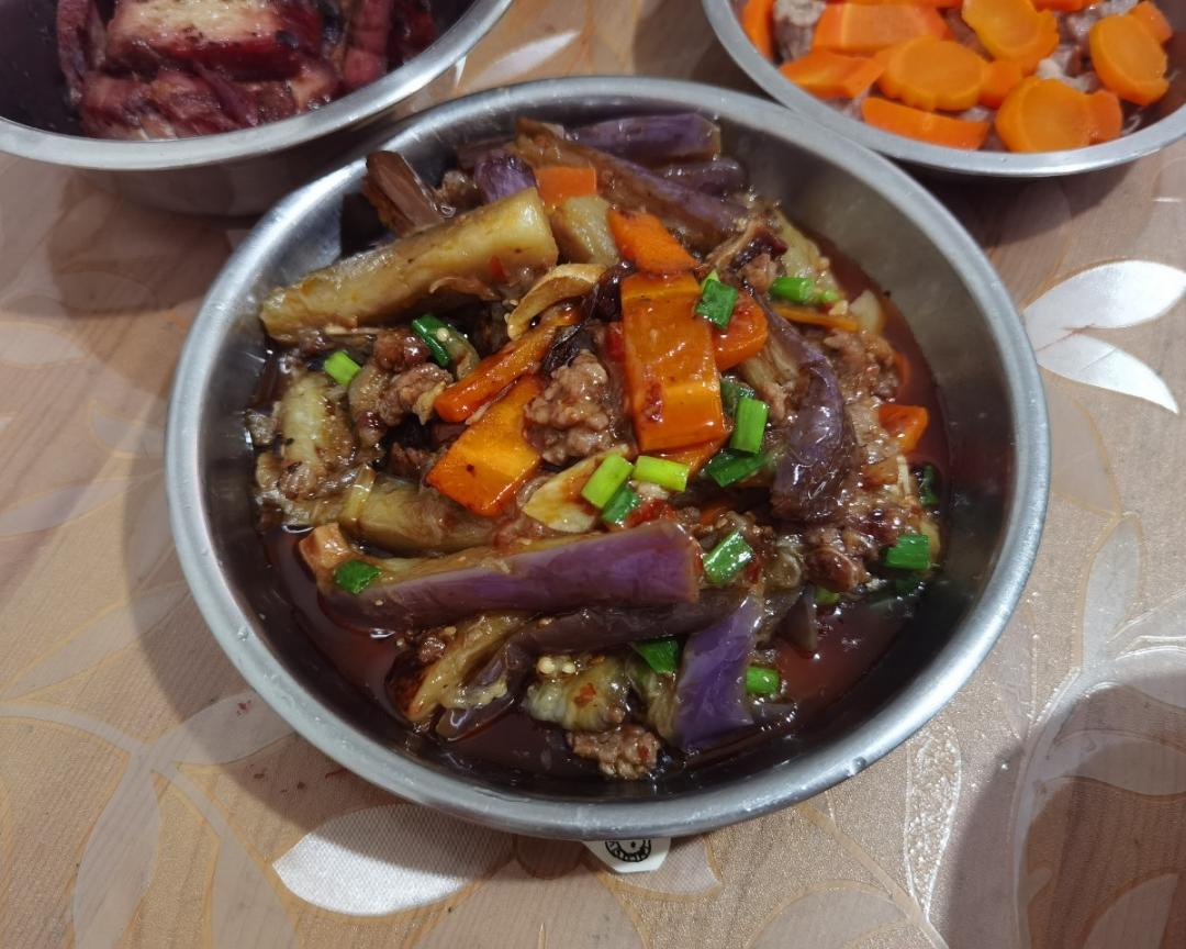 咸鱼茄子煲