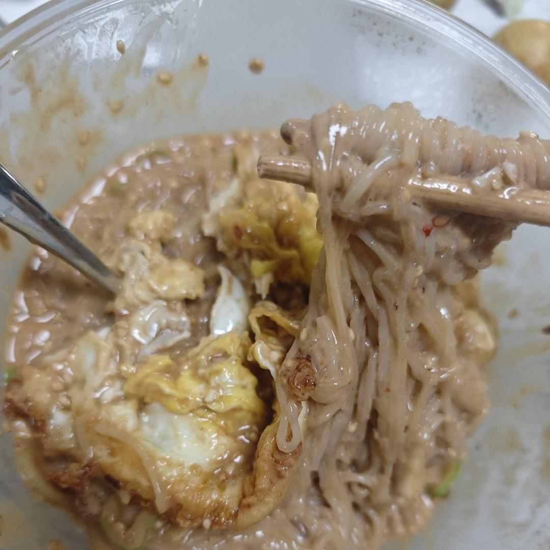 ㊙️吃一次就会爱上，酸辣开胃的麻酱拌粉