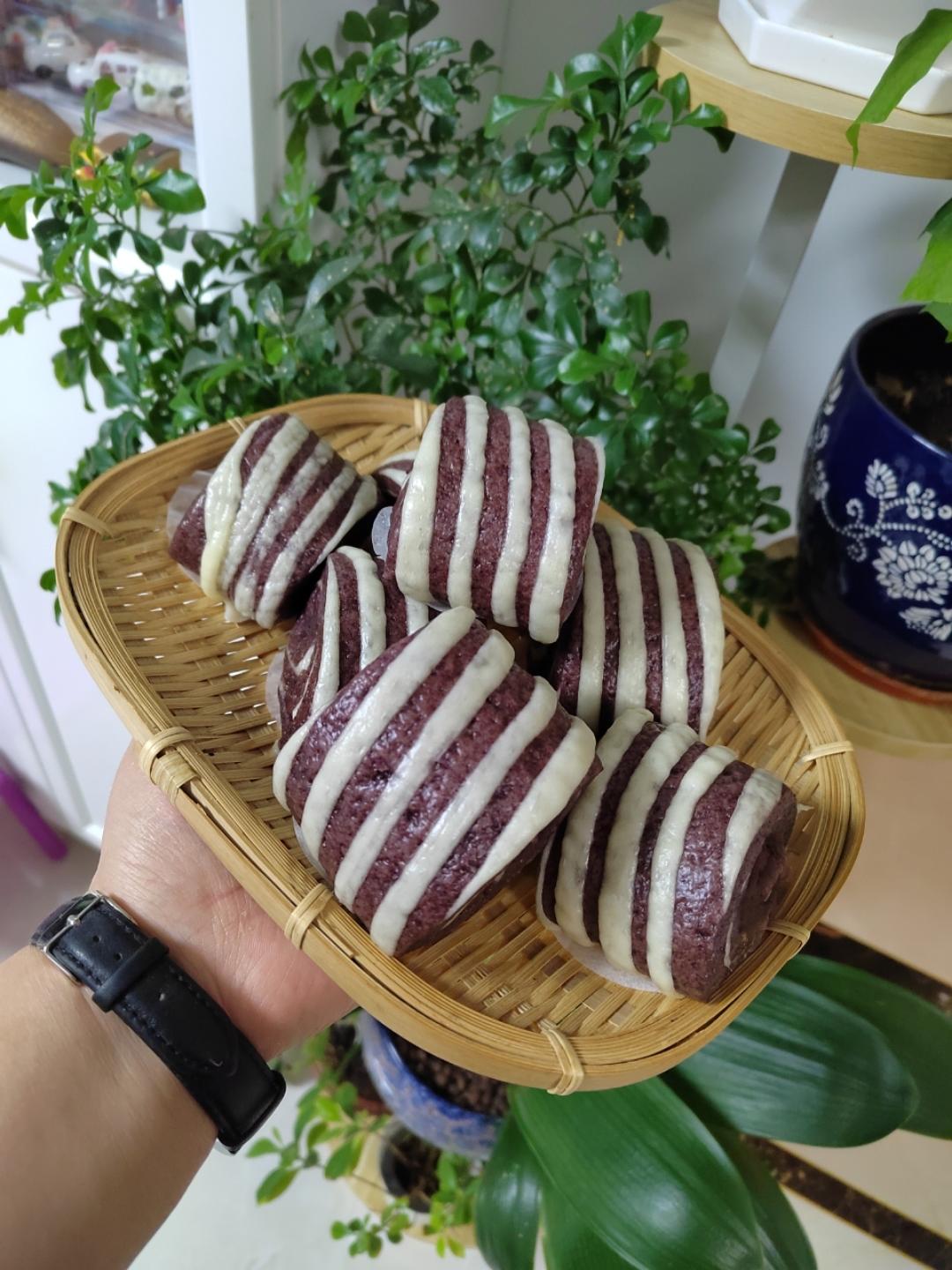 黑米丝带馒头【2月北鼎蒸炖锅食谱】