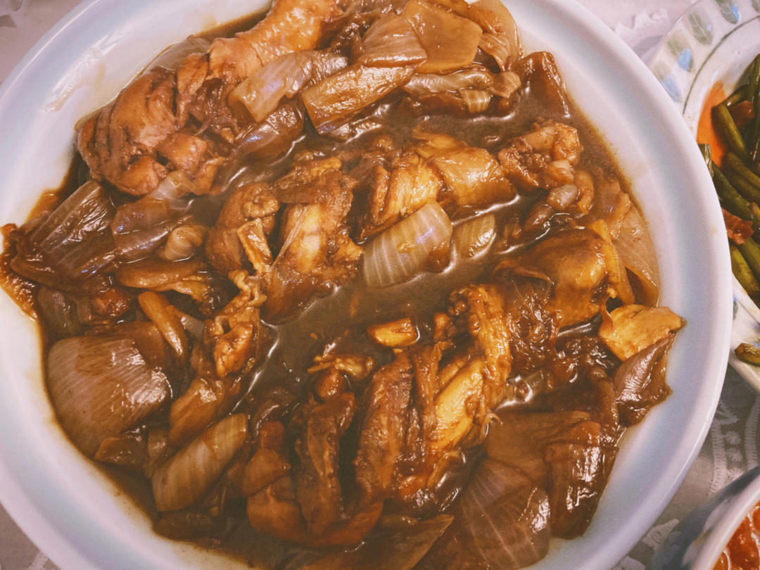 洋葱焖鸡腿