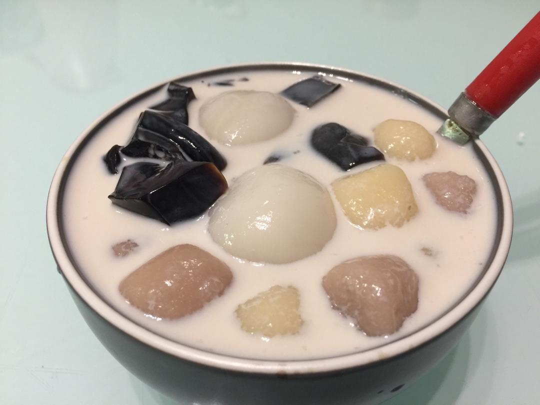 满足你的偷学欲望，“鲜芋仙”的三色芋圆在家也能轻松搞定！——三色芋圆