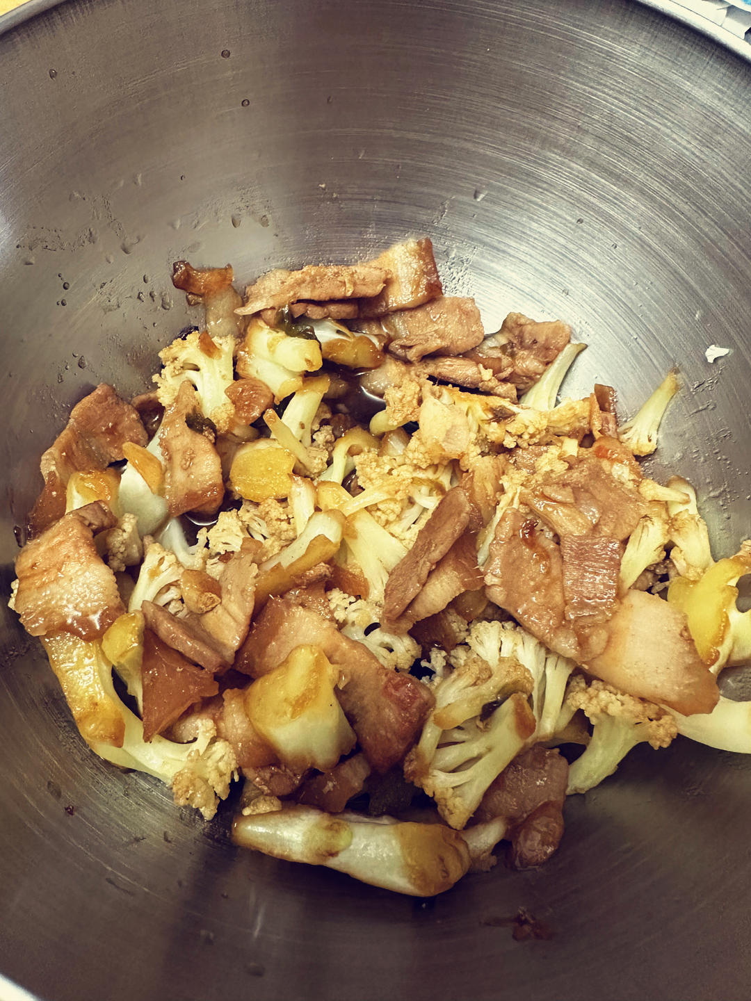 干煸菜花（花菜炒肉）