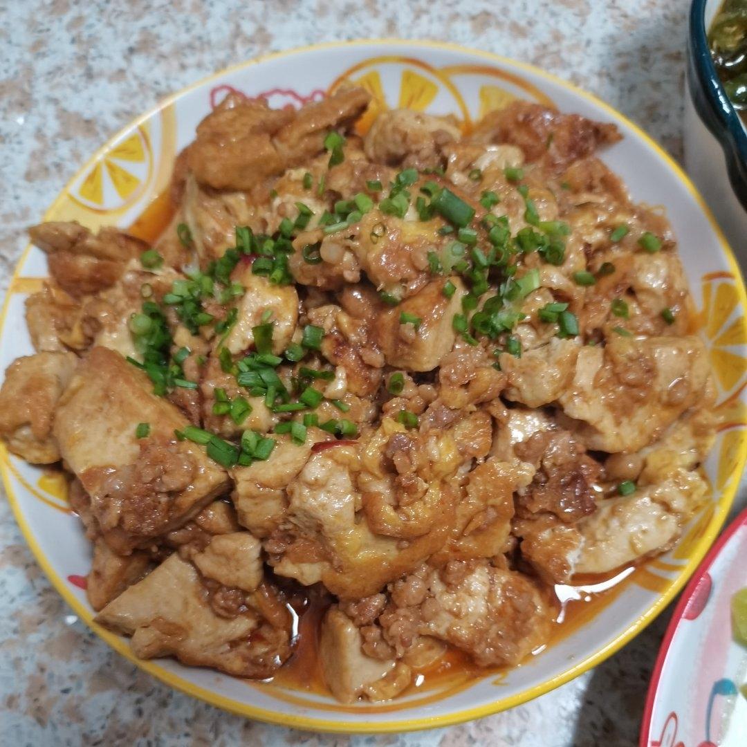 炒豆腐别直接下锅！加这1步嫩豆腐不碎不粘锅！