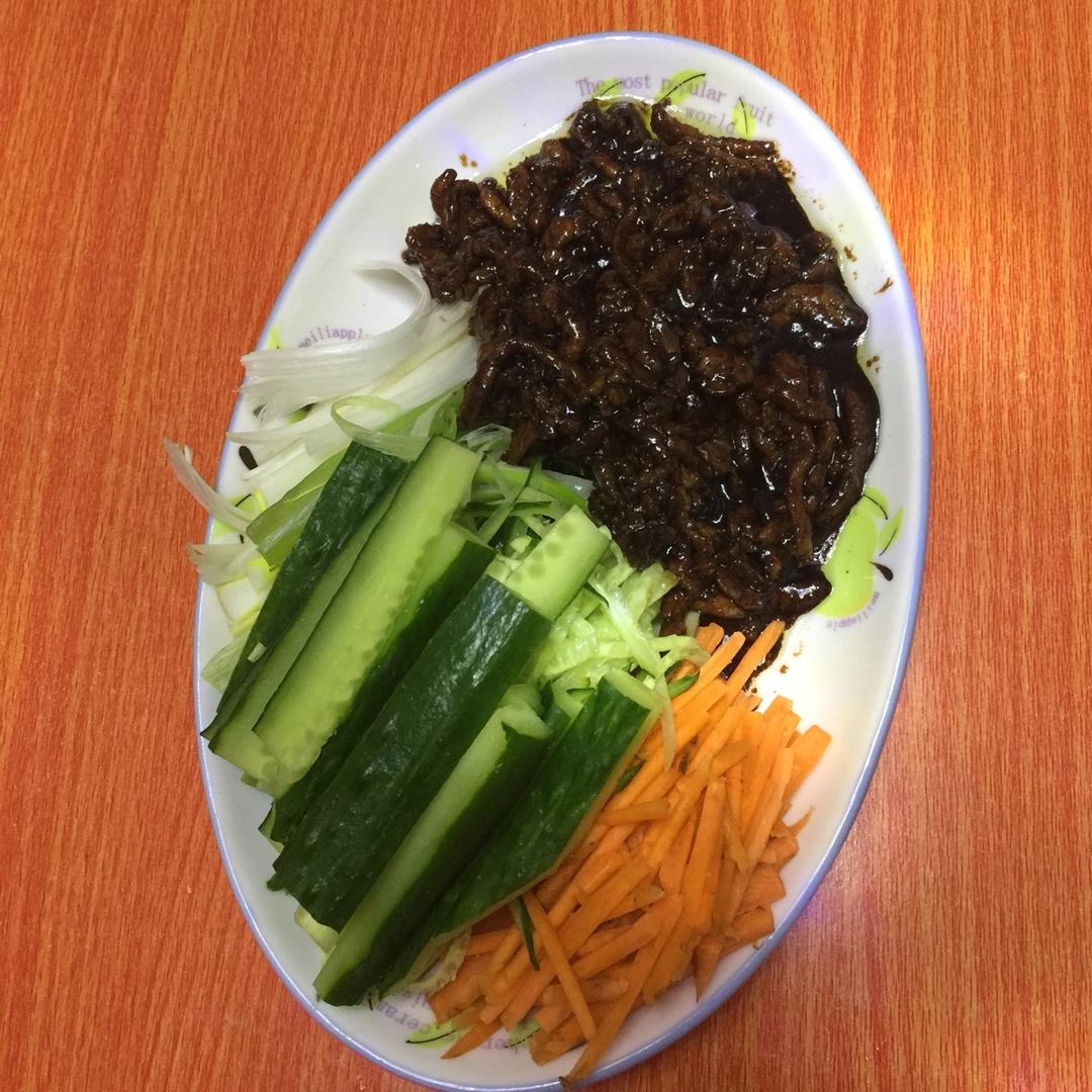 京酱肉丝