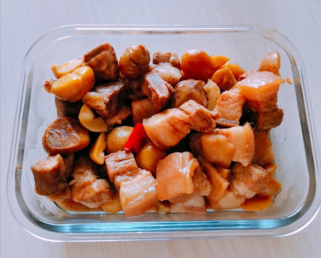 板栗红烧肉
