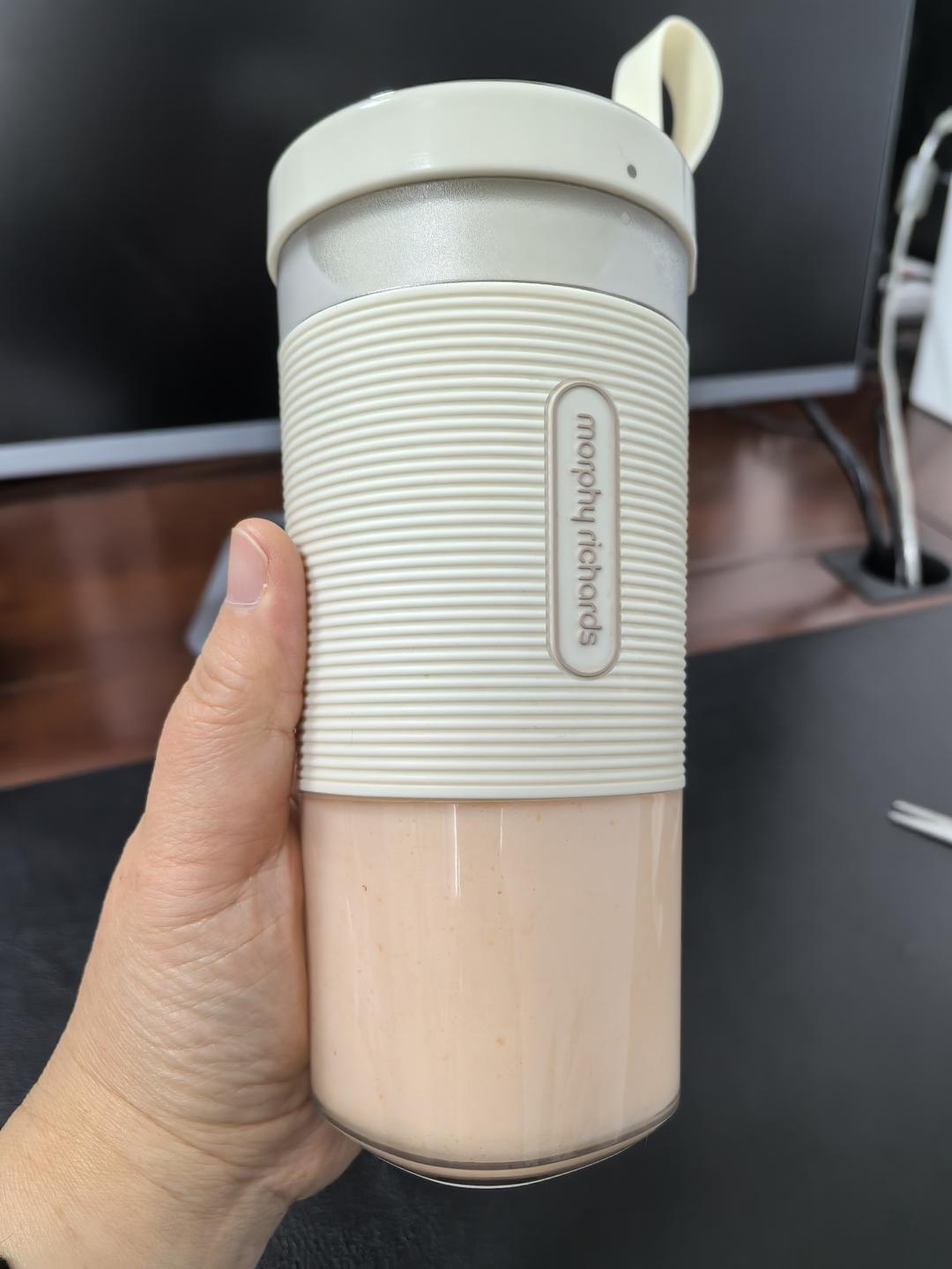 摩飞杯奶昔