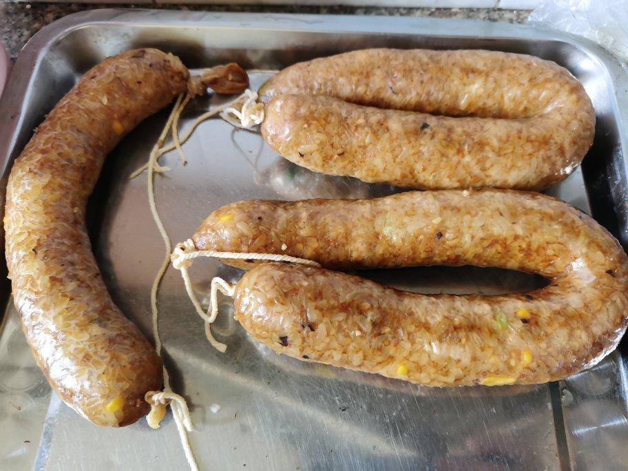 小婷婷妞妞做的糯米肠