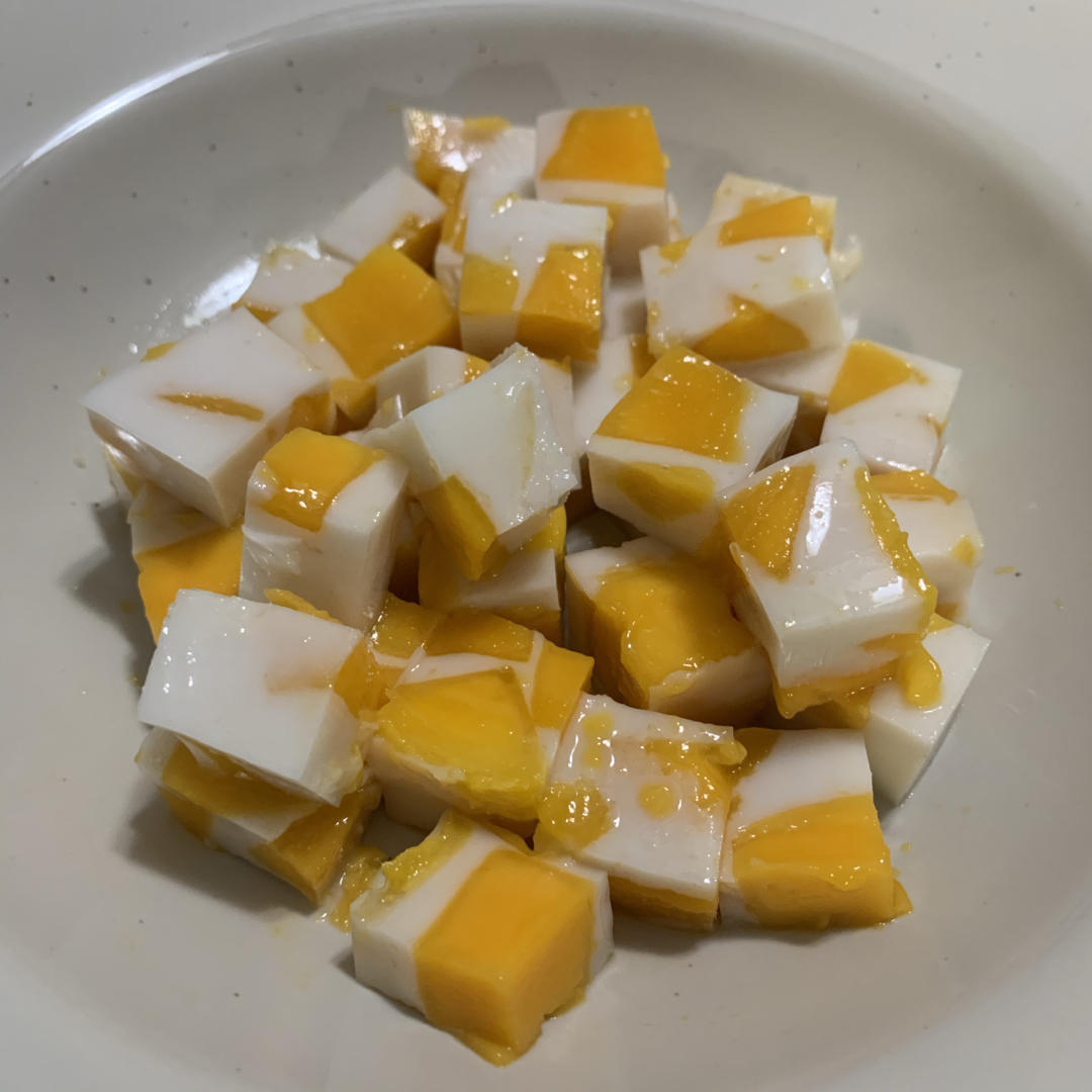 芒果牛奶椰汁布丁