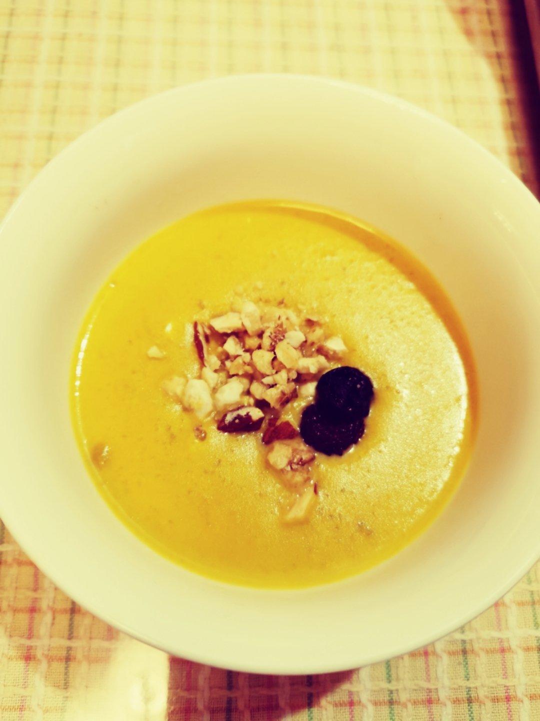 简单版奶油南瓜汤，有颜值又有营养