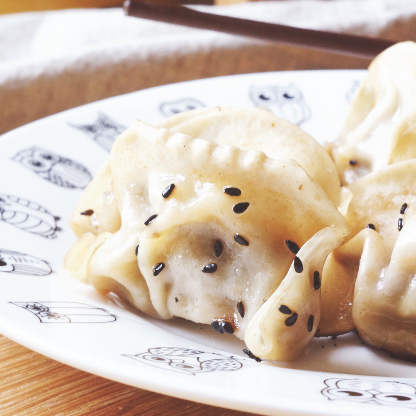 速冻水饺吃腻了吗~变锅贴吧(๑´ڡ`๑)