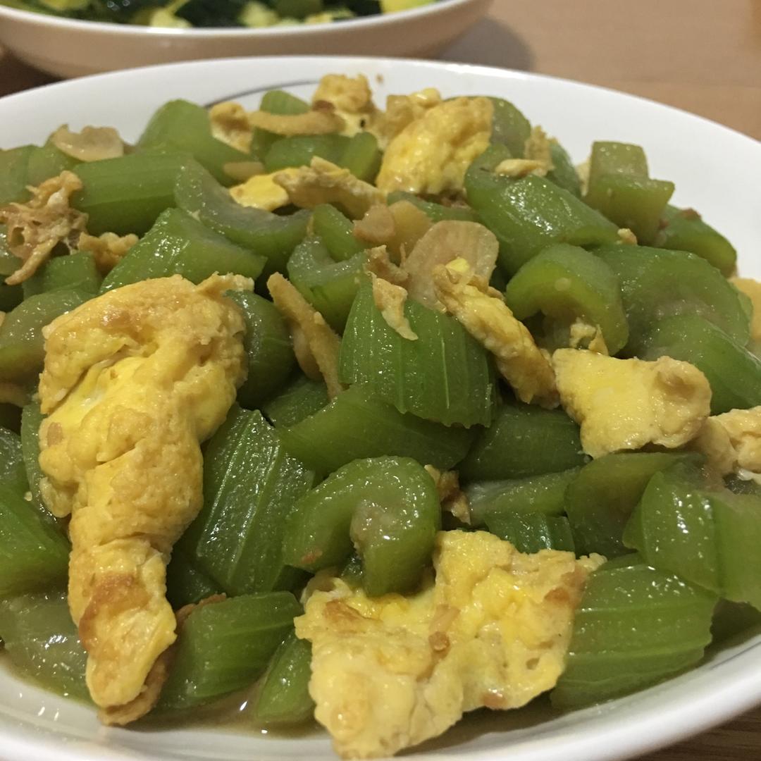 丝瓜炒蛋