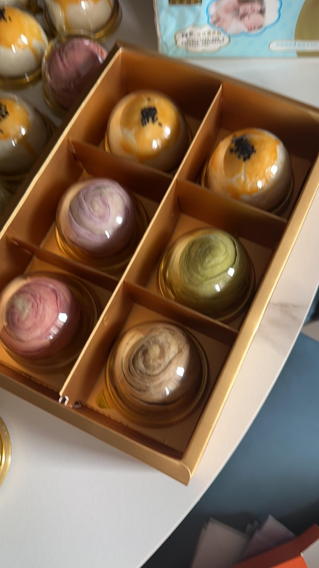 蛋黄酥~紫薯、抹茶、原味~花好月圆，中秋快乐~内附一次做六色蛋黄酥方法~