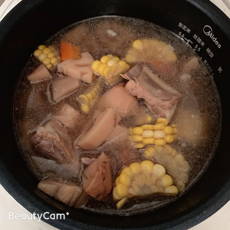 莲藕排骨玉米汤（从这道汤说起，如何煲一碗好喝的汤）
