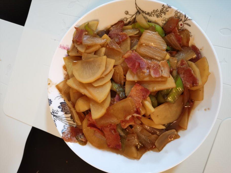 洋葱炒土豆
