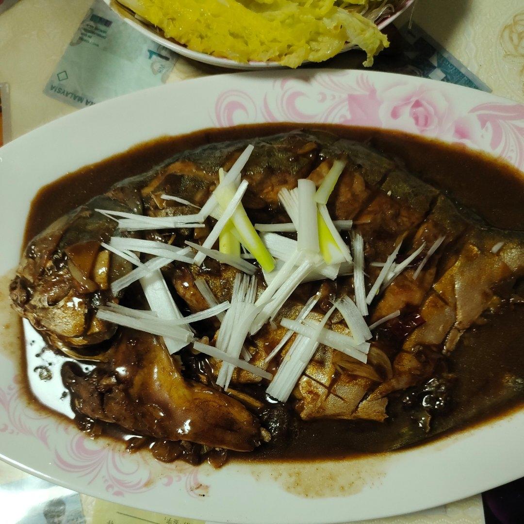 红烧金鲳鱼