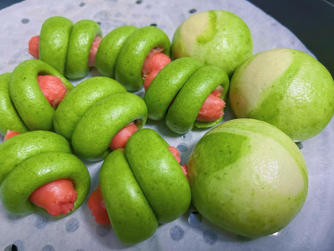 菠菜汁加了它 馒头颜色翠绿不变色 附细节视频详解