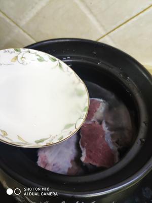 我家水煮冷切牛肉的做法 步骤3