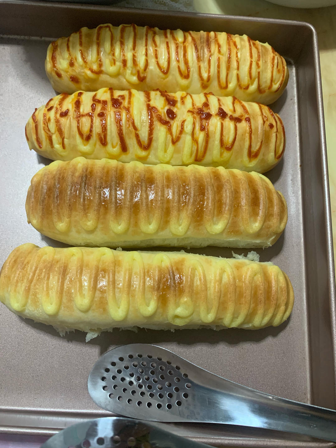 毛毛虫面包｜经典还原小时候最爱的奶油面包