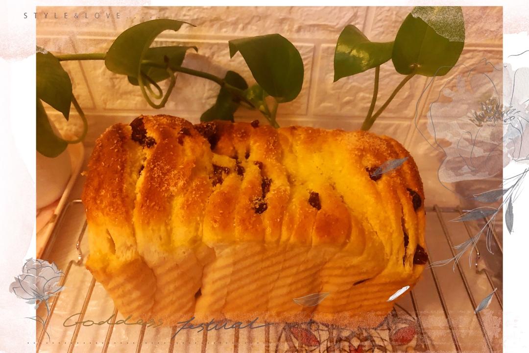 手撕蔓越莓炼乳吐司