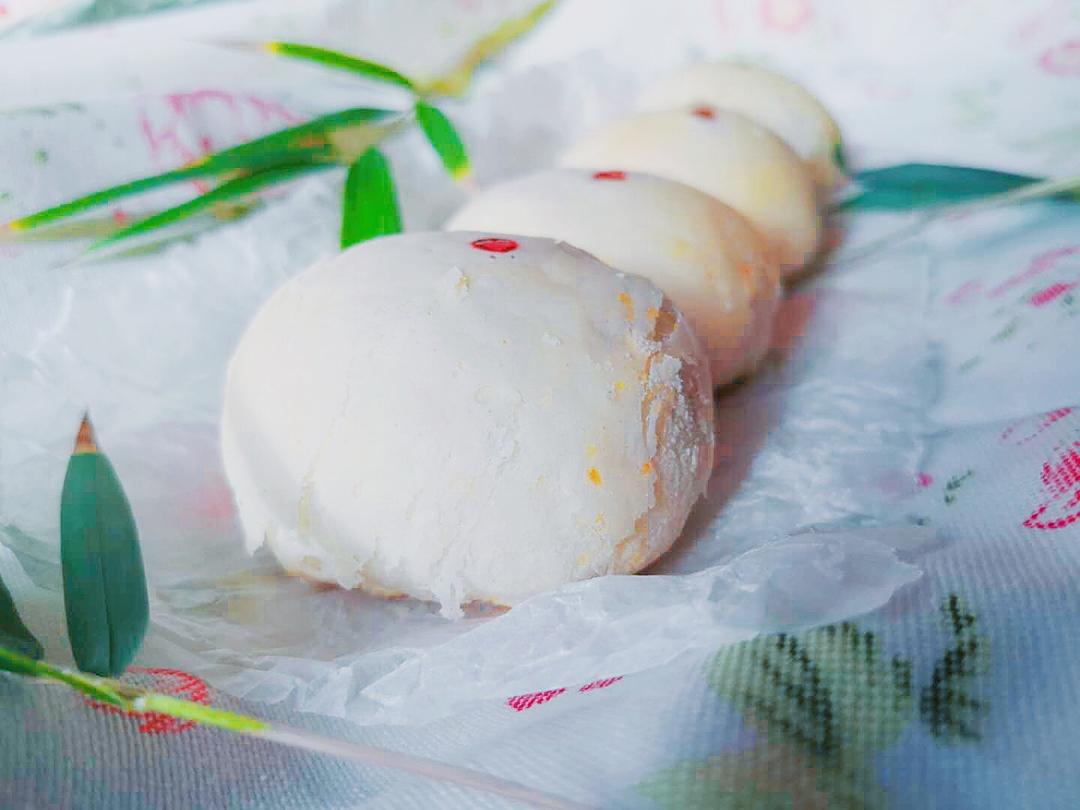 白酥皮云腿月饼