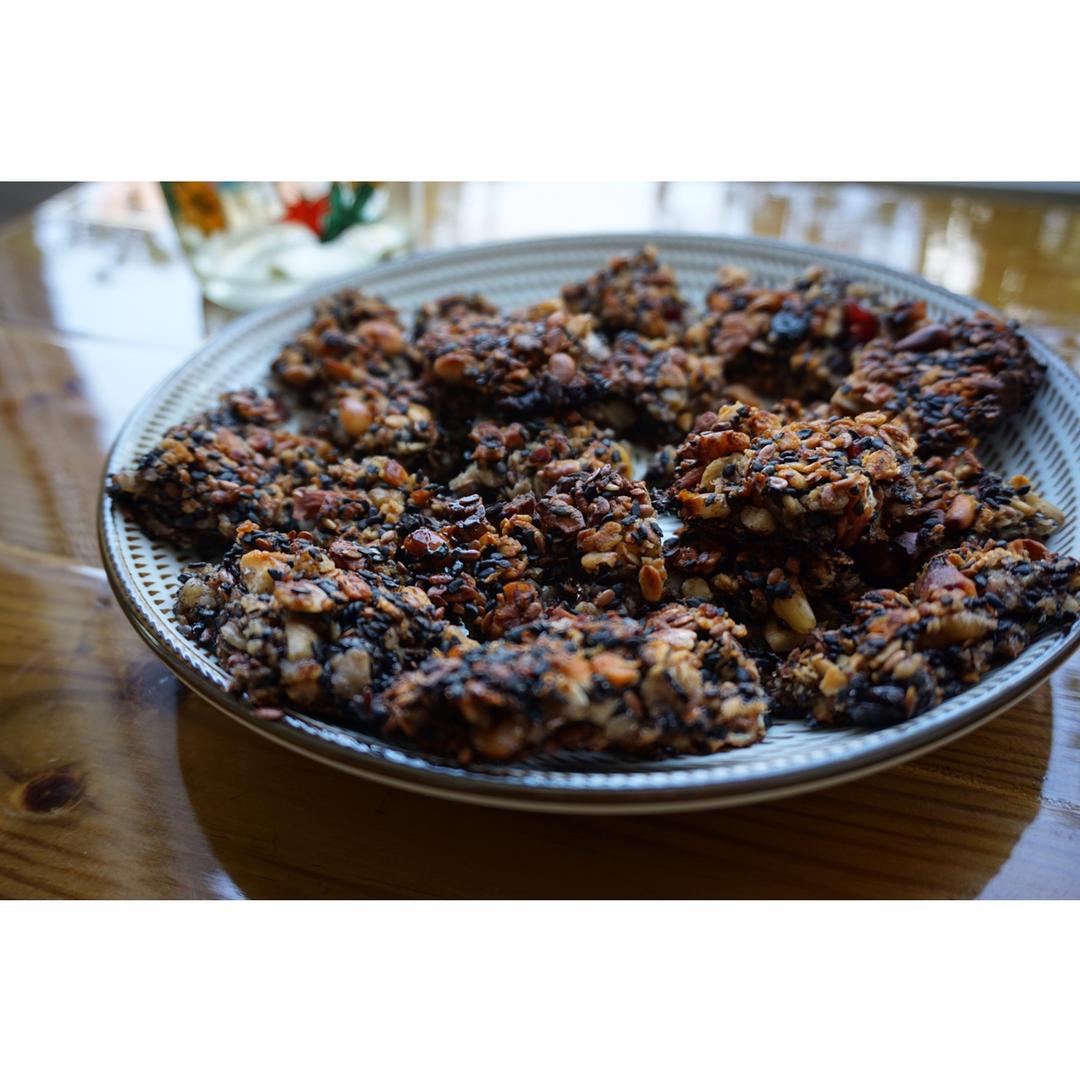 坚果芝麻糖丨健康·零食