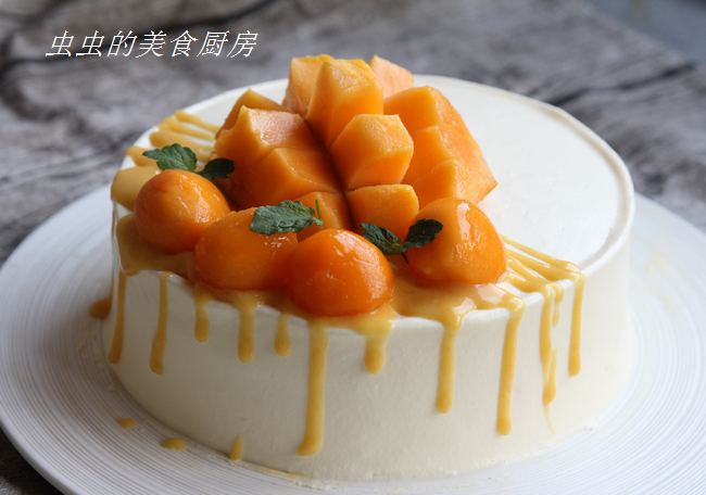 芒果系列：芒果滴落奶油蛋糕的做法