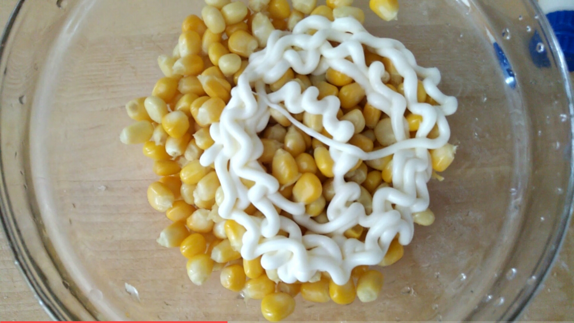 大润发同款玉米粒沙拉小面包（一次发酵，附手揉快速出膜方法）的做法 步骤11