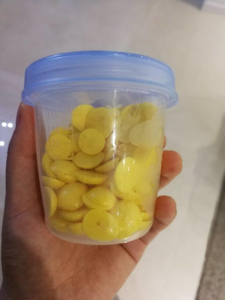 入口即化的无添加蛋黄溶豆