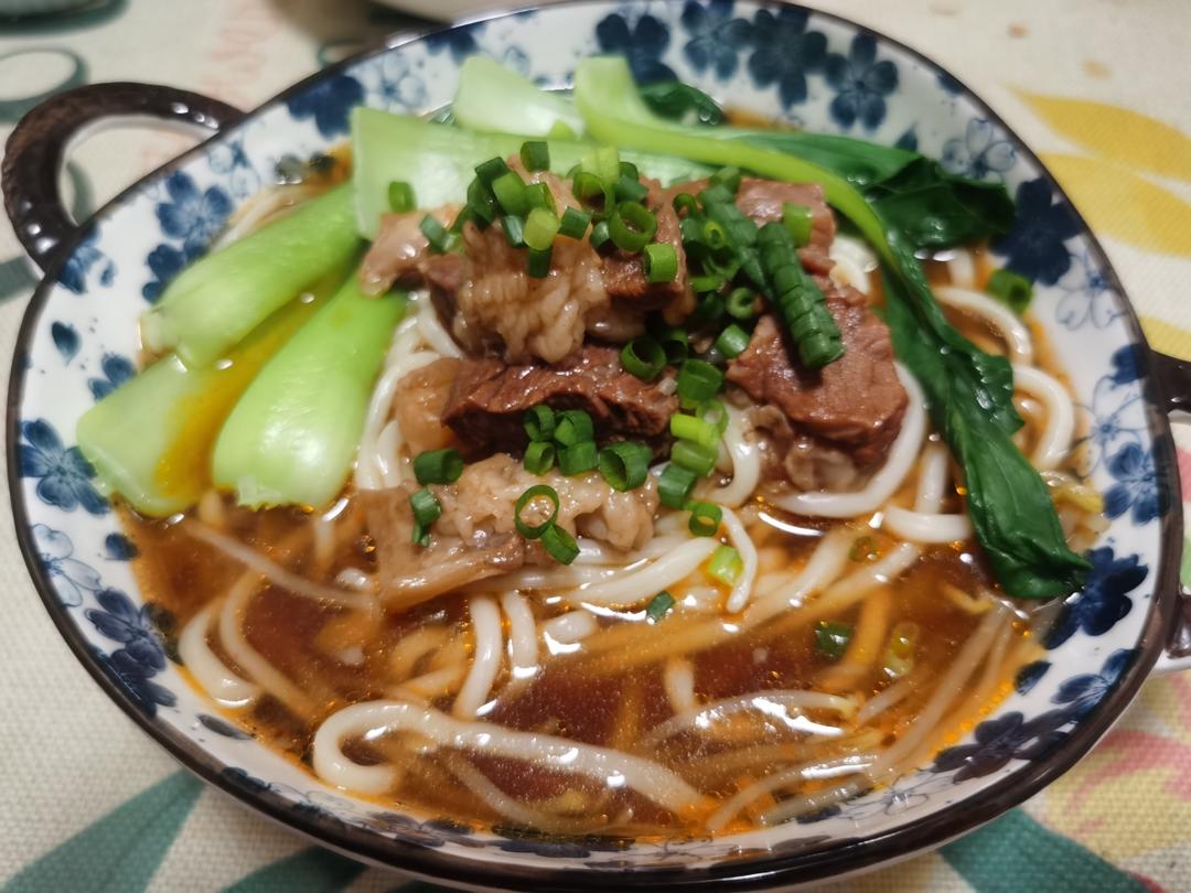 红烧牛肉面