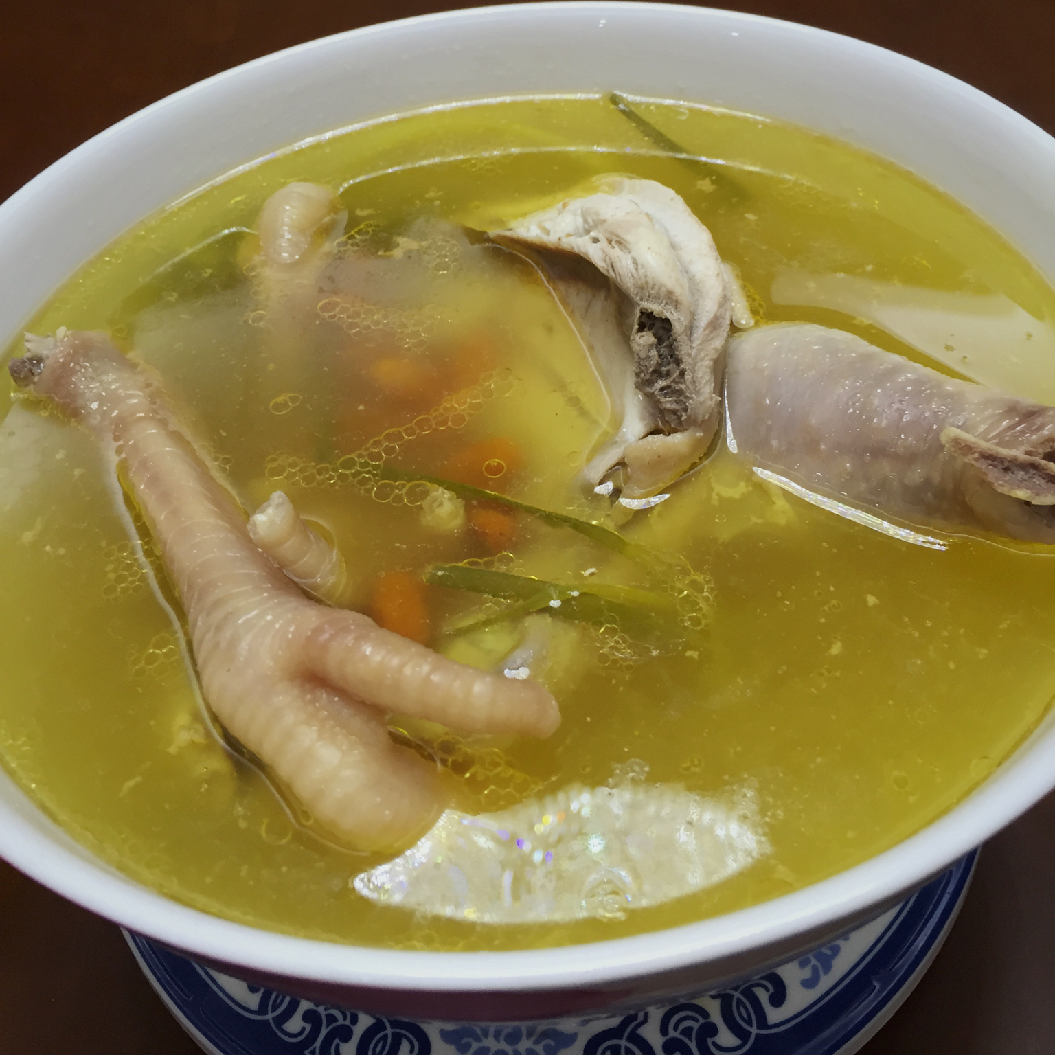 枸杞炖鸡汤