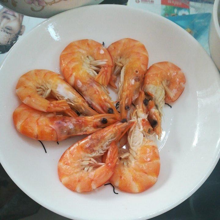 阿朱配镜做的小白水煮虾