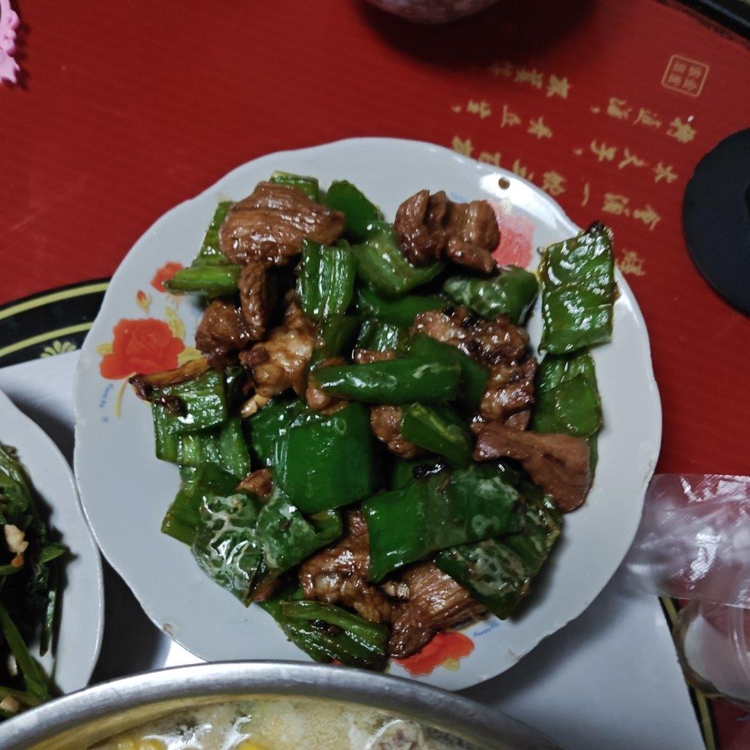 青椒炒肉片