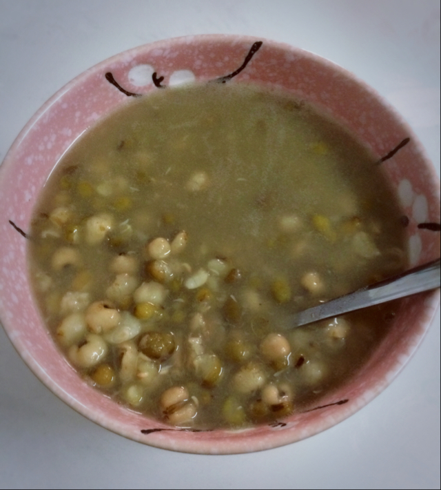 绿豆薏仁粥