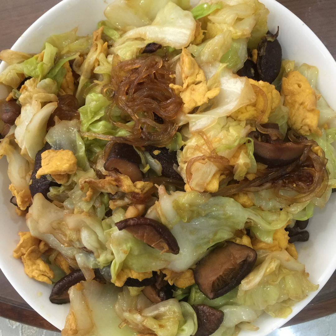 包菜粉丝炒鸡蛋