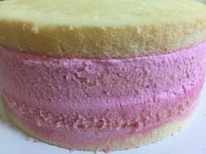 粉色奶油蛋糕 红心火龙果汁调色的做法 步骤9