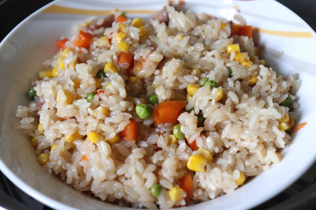 豌豆咸肉糯米饭