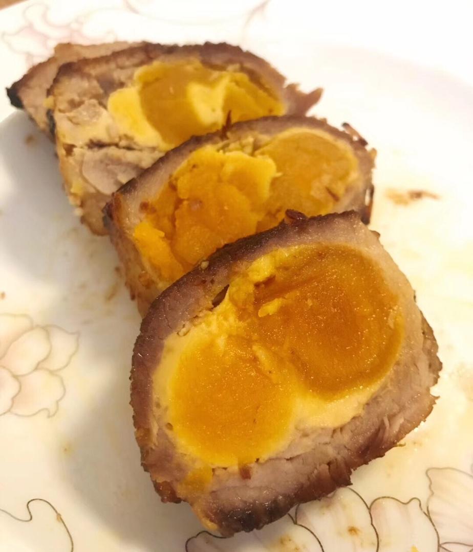 咸蛋叉烧肉（好吃得爆炸）