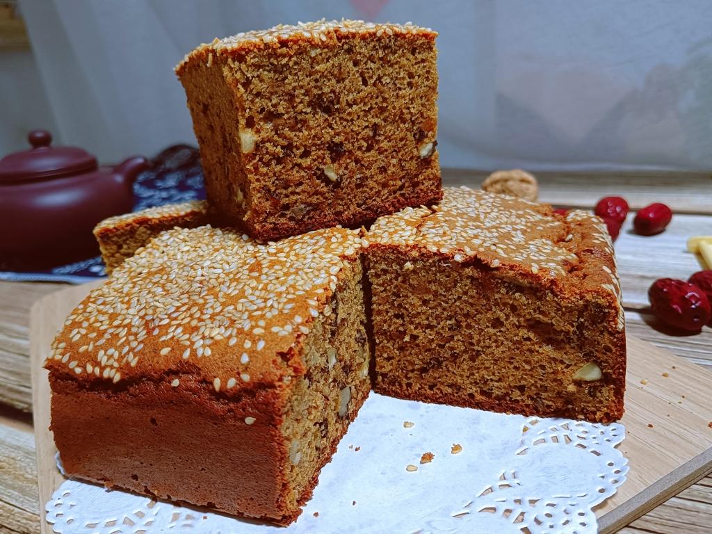 红糖红枣核桃蛋糕的做法