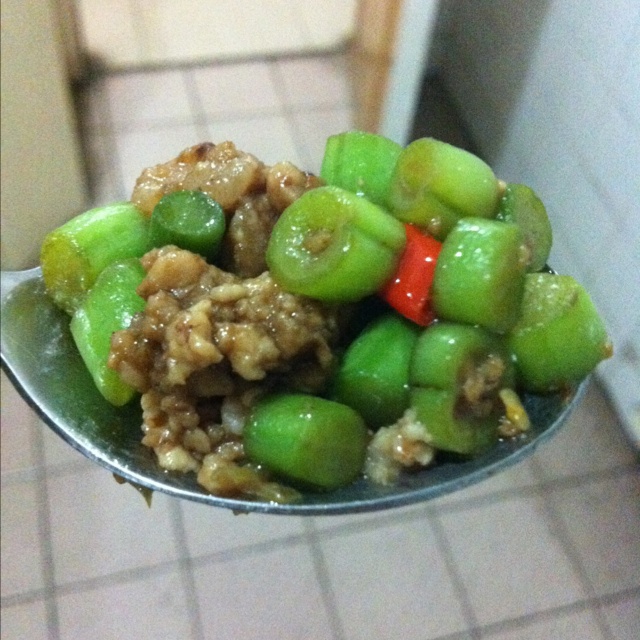肉沫豆角下饭菜