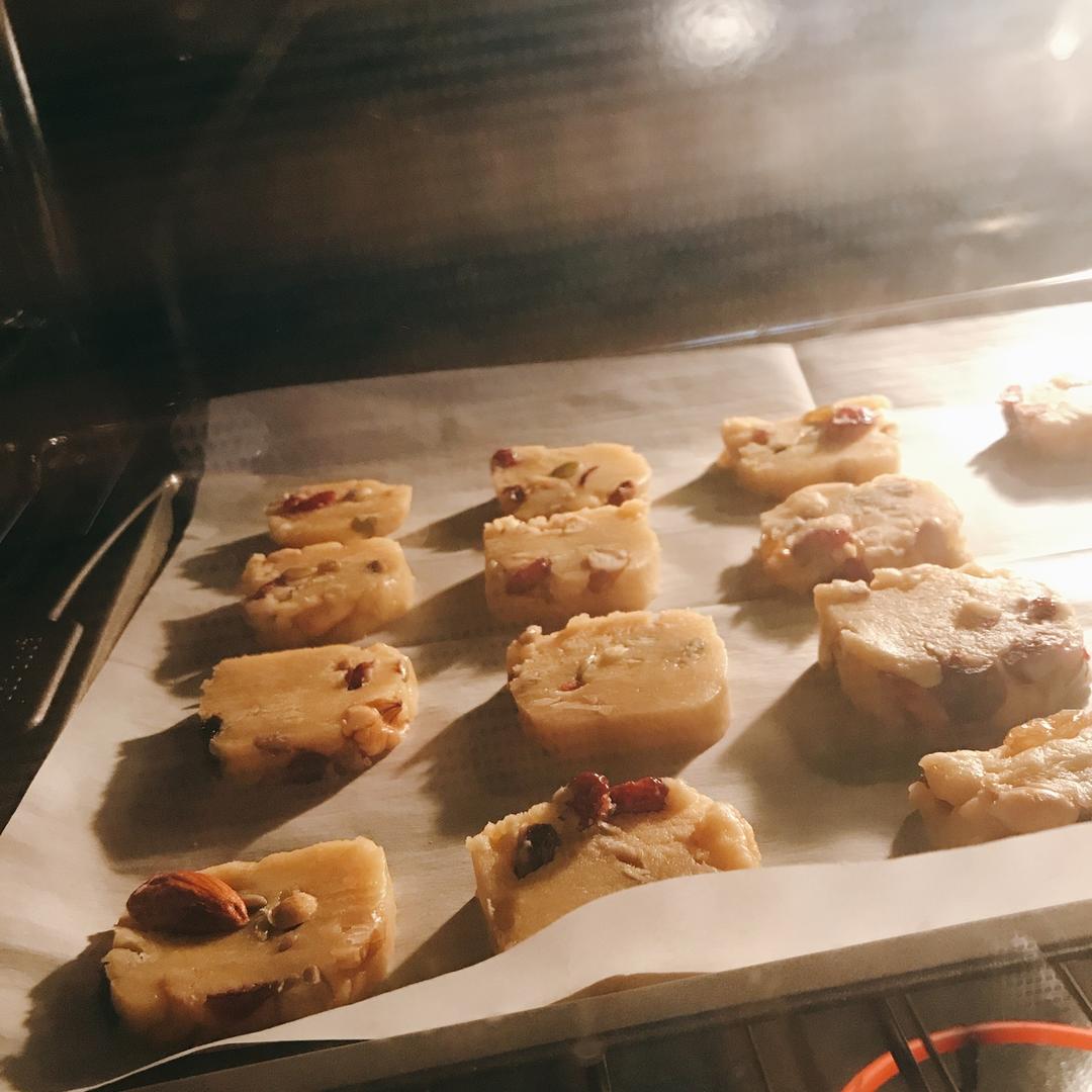 【炼乳脆饼•硬】非常简单的硬饼干