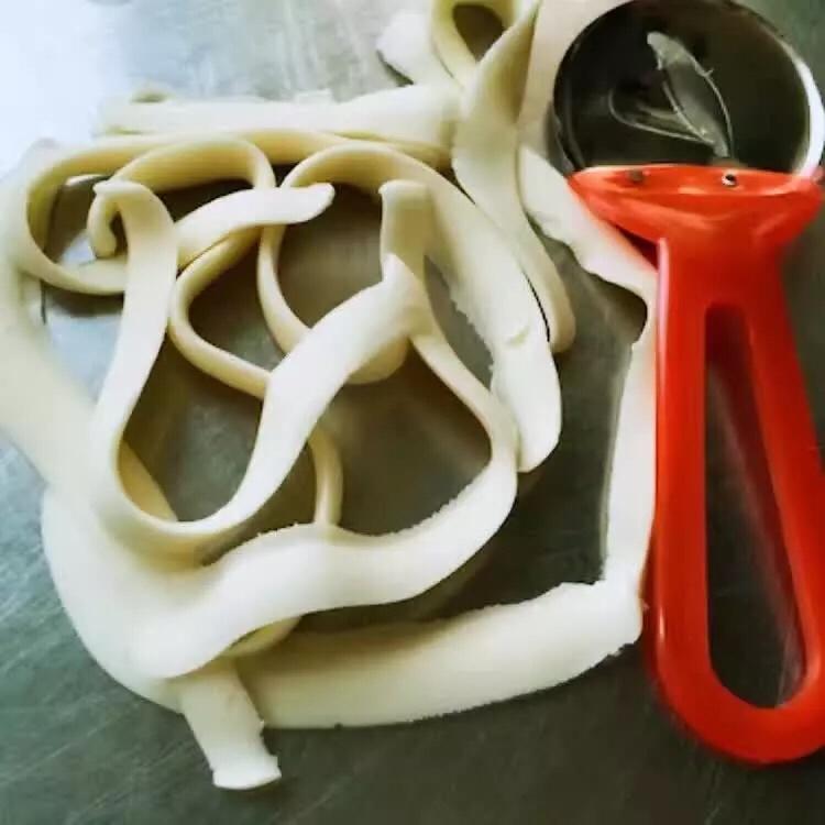 番茄刀削面